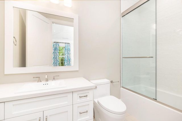 216 Sandpiper Drive, Palm Beach, FL 33480