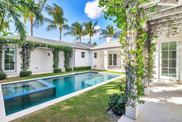 216 Sandpiper Drive, Palm Beach, FL 33480