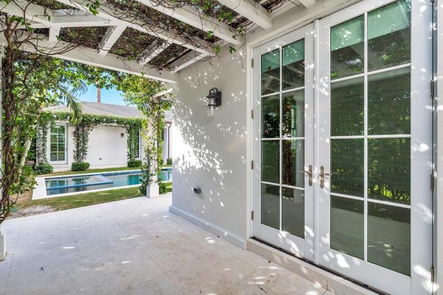 216 Sandpiper Drive, Palm Beach, FL 33480