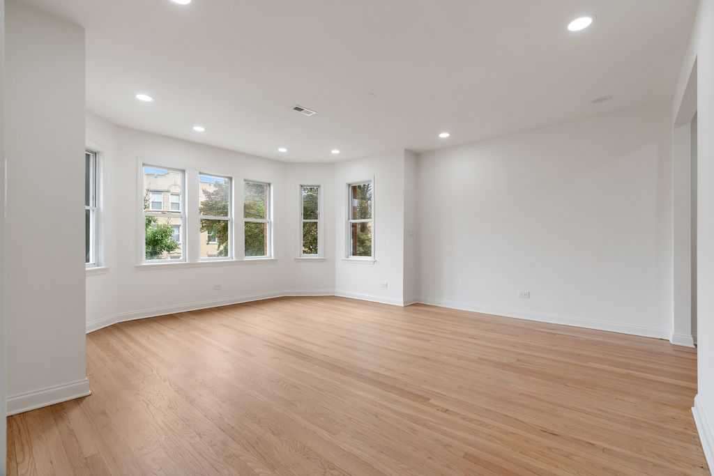 6304 N Claremont Avenue 2, Chicago, IL 60659 — photo 4