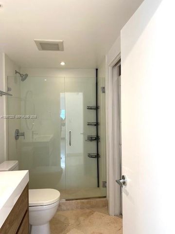 1408 Brickell Bay Dr 1009, Miami, FL 33131