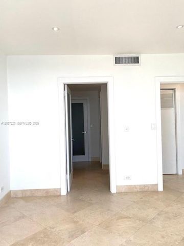 1408 Brickell Bay Dr 1009, Miami, FL 33131