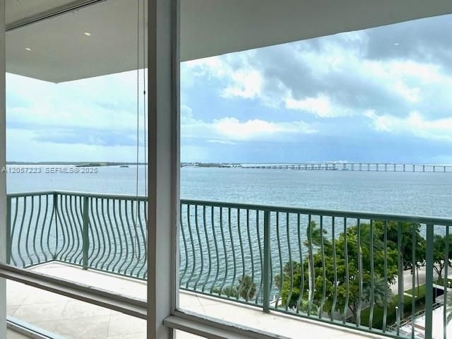 1408 Brickell Bay Dr 1009, Miami, FL 33131