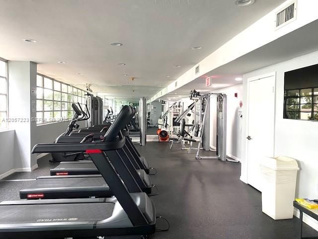 1408 Brickell Bay Dr 1009, Miami, FL 33131