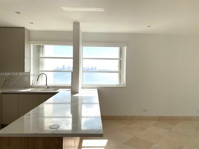 1408 Brickell Bay Dr 1009, Miami, FL 33131