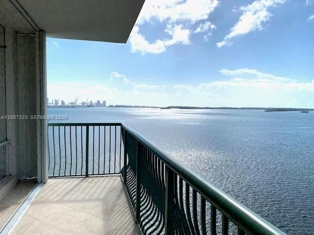 1408 Brickell Bay Dr 1009, Miami, FL 33131