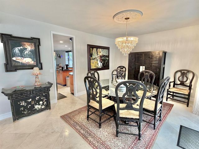 6411 Via Rosa, Boca Raton, FL 33433