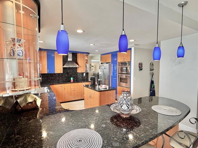 6411 Via Rosa, Boca Raton, FL 33433