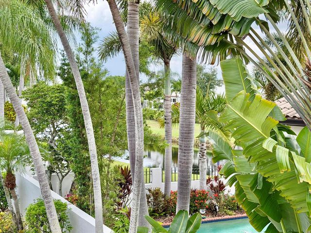 6411 Via Rosa, Boca Raton, FL 33433