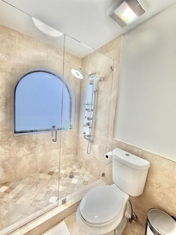 6411 Via Rosa, Boca Raton, FL 33433