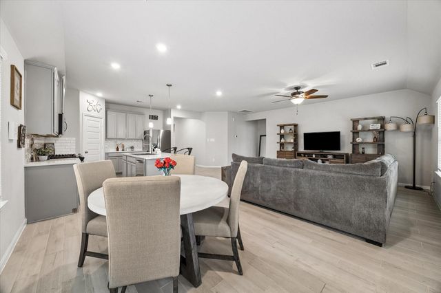 12826 Royal Ann Way, Tomball, TX 77375