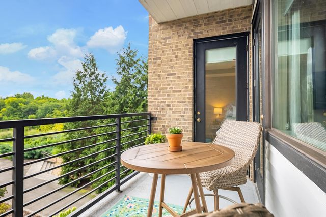 200 Manufacturers Road Apt 205, Chattanooga, TN 37405