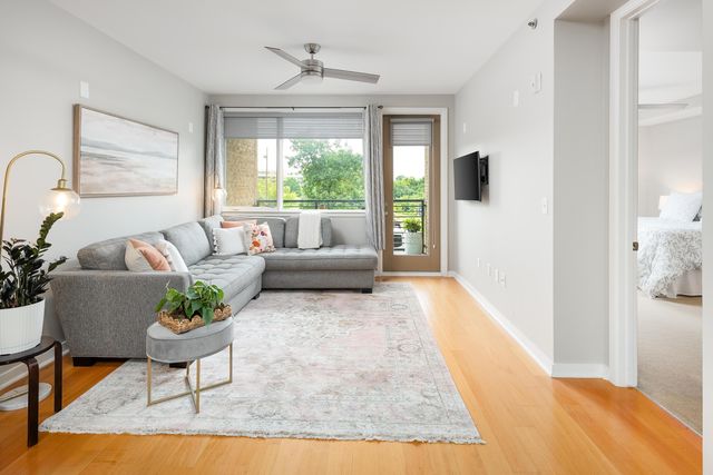 200 Manufacturers Road Apt 205, Chattanooga, TN 37405