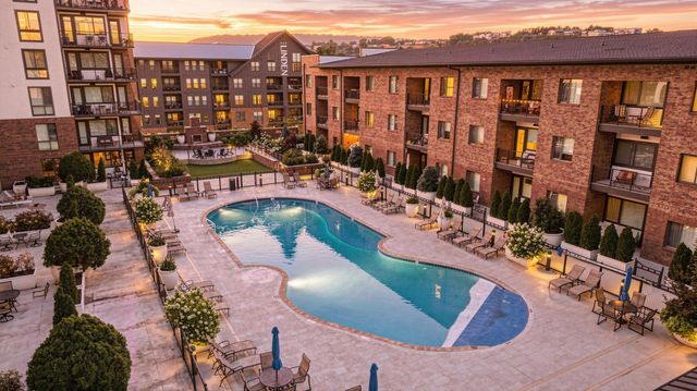 200 Manufacturers Road Apt 205, Chattanooga, TN 37405