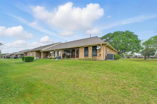 3638 Teakwood Drive, Pearland, TX 77584
