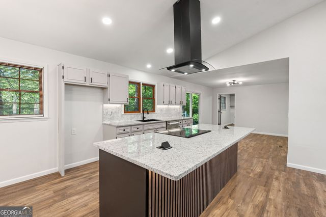 213 Dogwood Glen Drive, Centerville, GA 31028