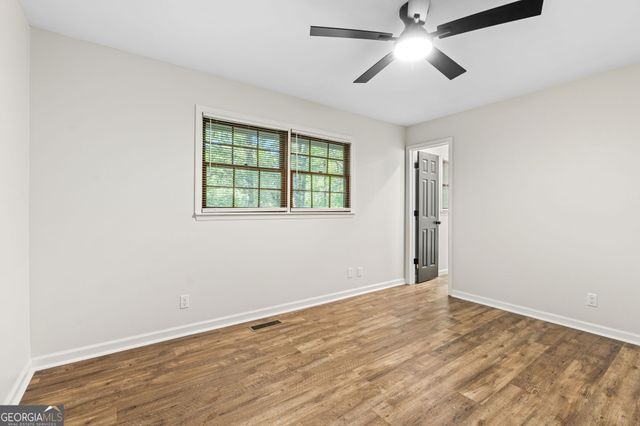 213 Dogwood Glen Drive, Centerville, GA 31028