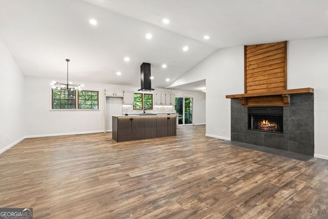 213 Dogwood Glen Drive, Centerville, GA 31028