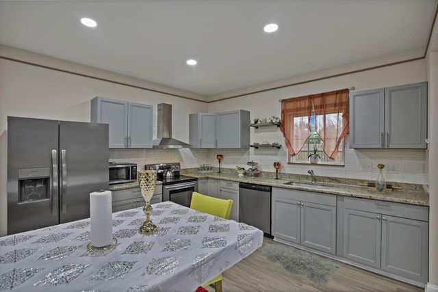 1549 Delbert Road, Columbus, OH 43219