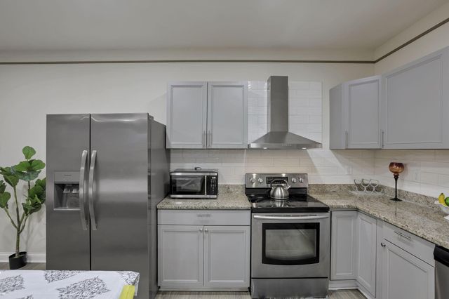 1549 Delbert Road, Columbus, OH 43219