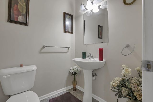 1549 Delbert Road, Columbus, OH 43219