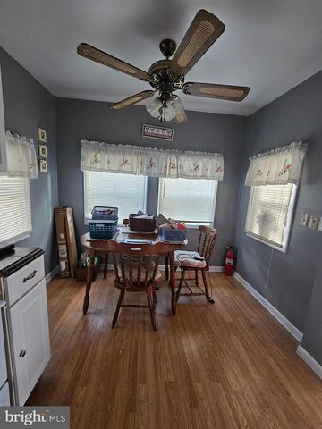 BLOCK 18 LOT 44 HOLLOW LOG, Falling Waters, WV 25419