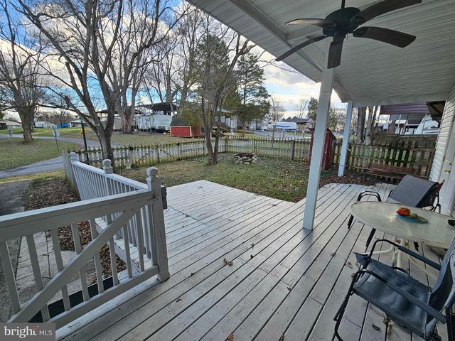 BLOCK 18 LOT 44 HOLLOW LOG, Falling Waters, WV 25419