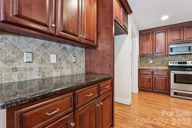 9517 Truelight Church Road, Charlotte, NC 28227