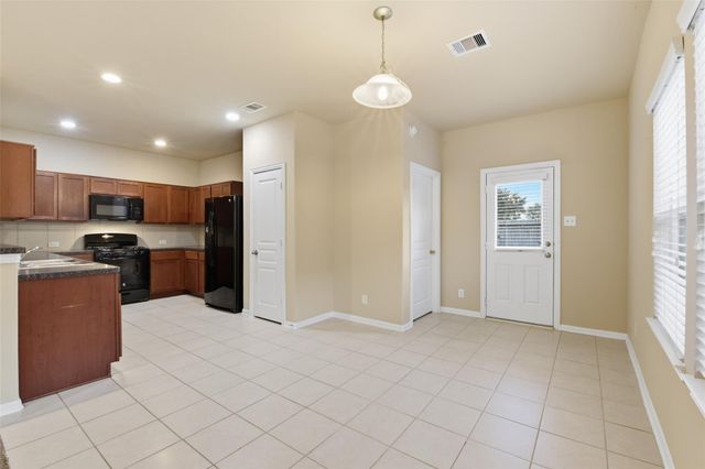 7530 Foxwaithe Lane, Humble, TX 77338