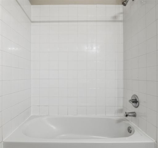 7530 Foxwaithe Lane, Humble, TX 77338