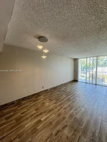 1450 SE 3rd Avenue 302, Dania Beach, FL 33004