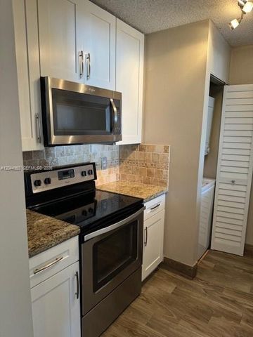 1450 SE 3rd Avenue 302, Dania Beach, FL 33004
