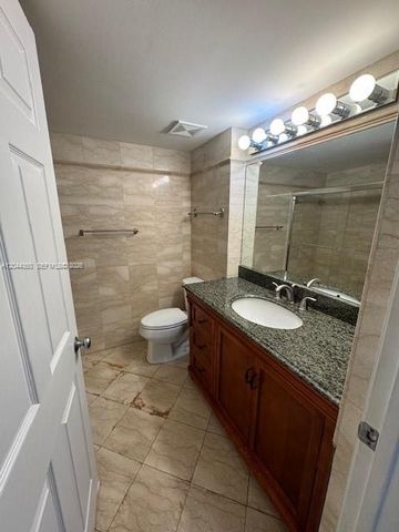 1450 SE 3rd Avenue 302, Dania Beach, FL 33004