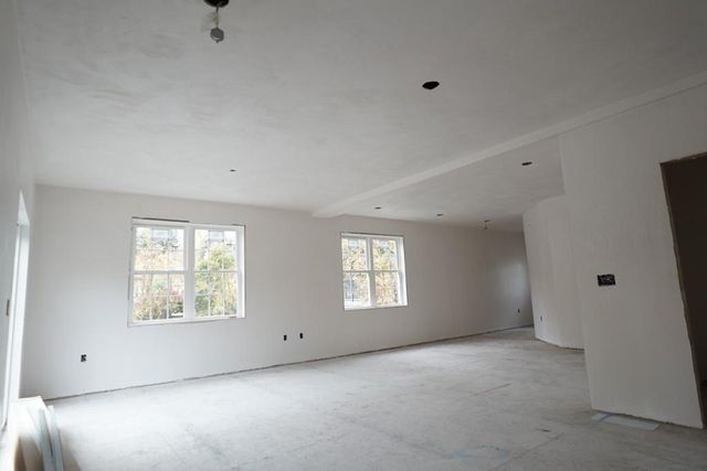 496 Hamilton Street, Worcester, MA 01604