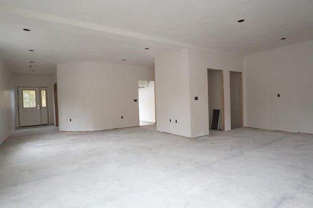 496 Hamilton Street, Worcester, MA 01604