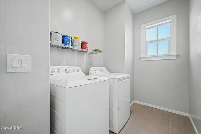 1941 S WALLRADE Lane, Gilbert, AZ 85295