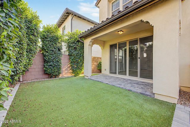 1941 S WALLRADE Lane, Gilbert, AZ 85295