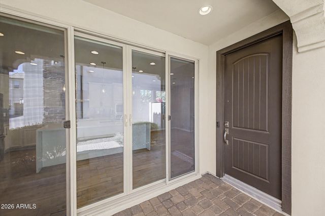 1941 S WALLRADE Lane, Gilbert, AZ 85295