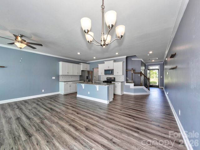 915 Emma Kate Court, Lake Wylie, SC 29710