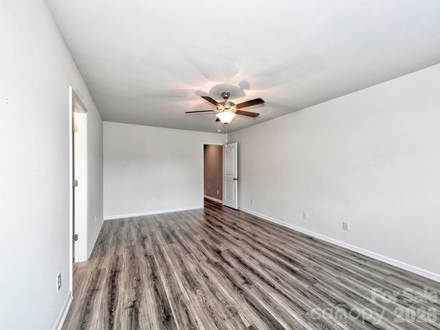 915 Emma Kate Court, Lake Wylie, SC 29710