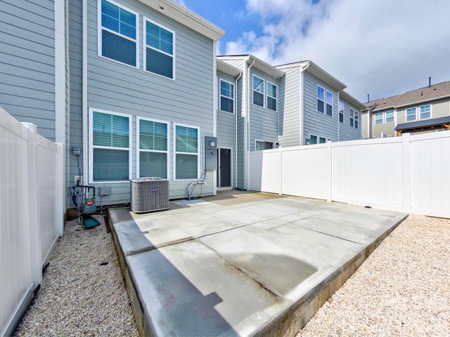 915 Emma Kate Court, Lake Wylie, SC 29710