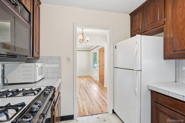 9951 Marion, Redford Charter Township, MI 48239