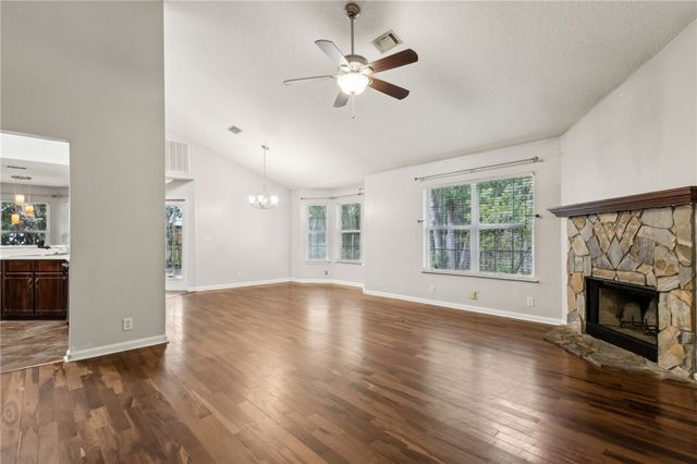 107 Hydrangea Road, Kingsland, GA 31548