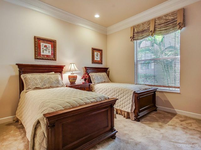 116 Bianca Drive, Palm Beach Gardens, FL 33418