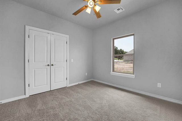 1609 NW 37th St, Lawton, OK 73505