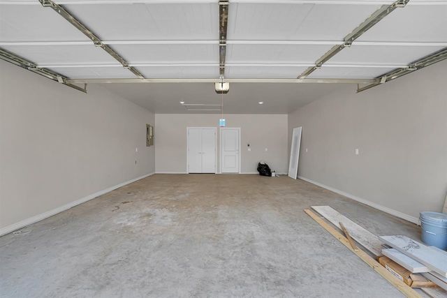 1609 NW 37th St, Lawton, OK 73505