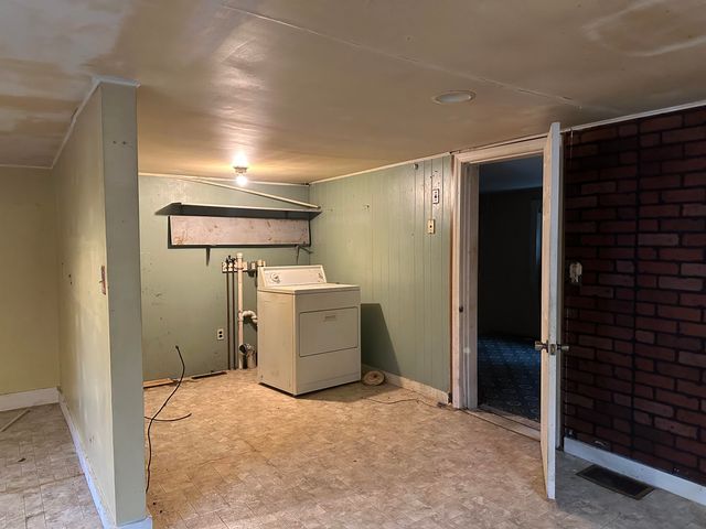 11 Saint Jean Street, Jaffrey, NH 03452