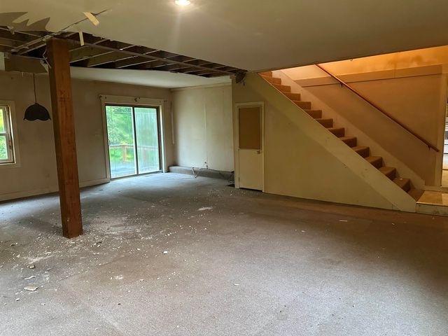11 Saint Jean Street, Jaffrey, NH 03452