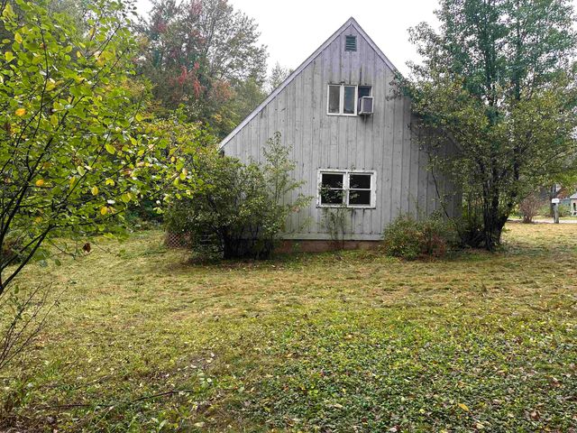 11 Saint Jean Street, Jaffrey, NH 03452