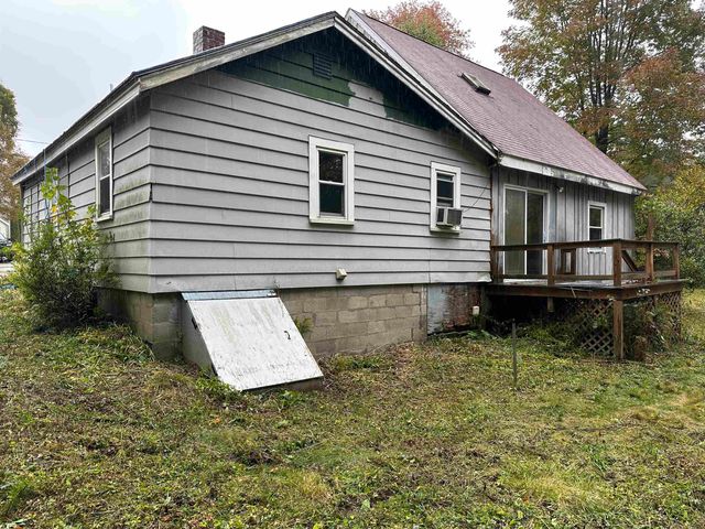 11 Saint Jean Street, Jaffrey, NH 03452